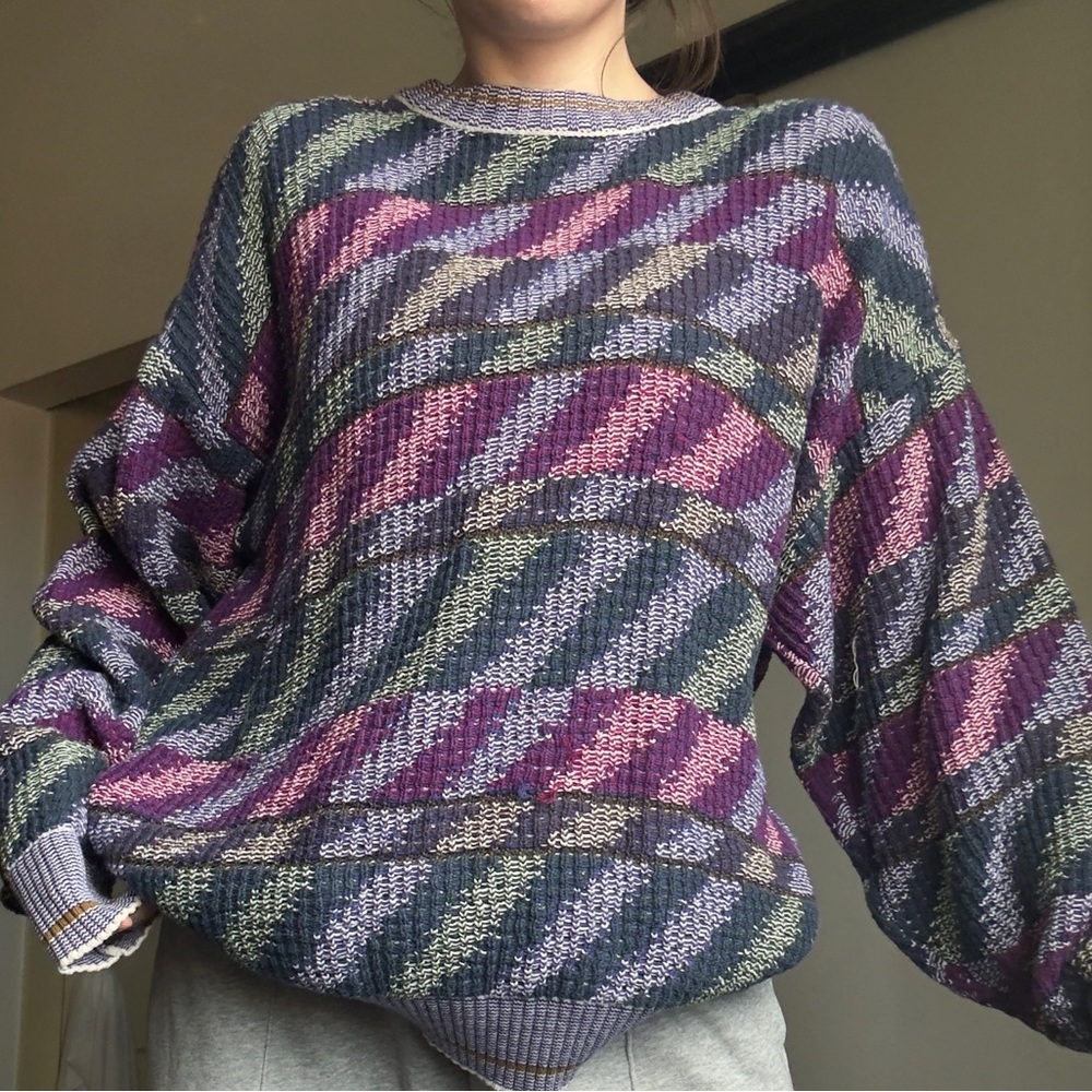 Vintage Colours by Alexander Julian Sweater-Size Large